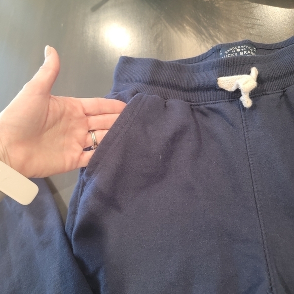 Lucky Brand Youth Boy's Graphic Print Jogger Sweatpants Navy Size Medium - Picture 4 of 10